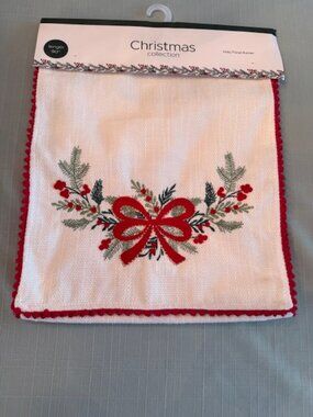 NEW Kirkland's Home Holly Floral Table Runner - 14" x 90"
